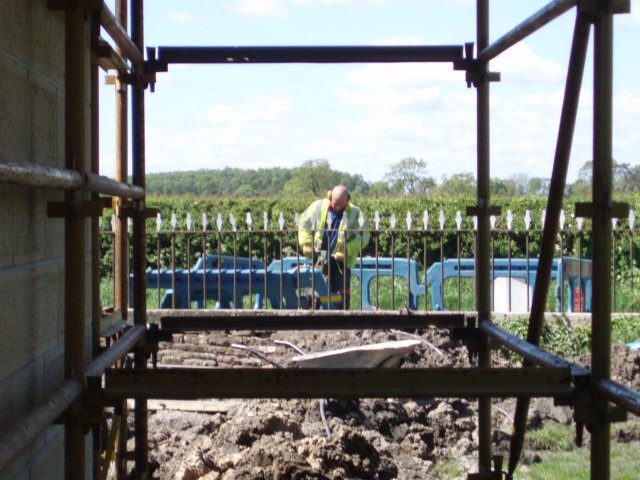 gaspipebeinginstalled.jpg