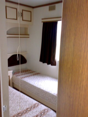 reessbedroom.jpg